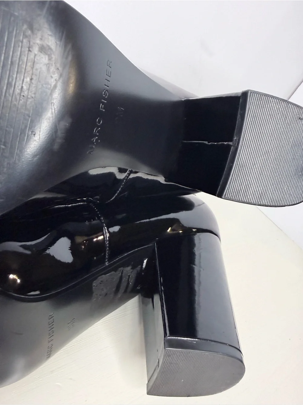Marc Fisher Black Patent Loafers Silver Pyramid Studs Block Heel Pumps Size 9M
